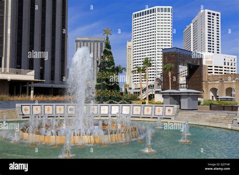 Plaza De Espana Fountain Riverwalk New Orleans Louisiana Usa Stock