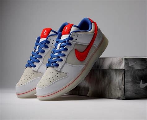 Gi Y Nike Dunk Low Rabbit White Varsity Royal Fd