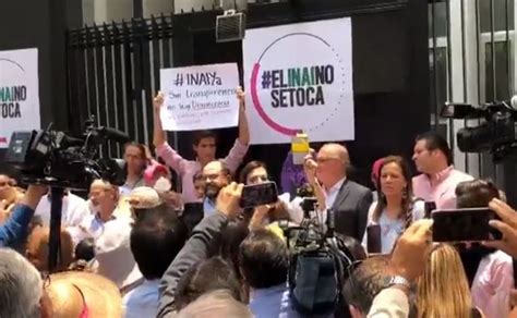 Protestan Frente A Senado En Defensa Del Inai