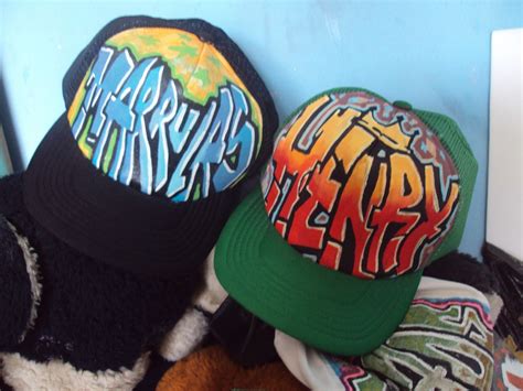 Luis Caotico Gorras Personalizadas Graffiti