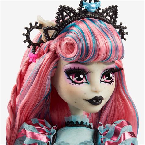 Monster High Fang Vote Rochelle Goyle Doll Mattel Creations