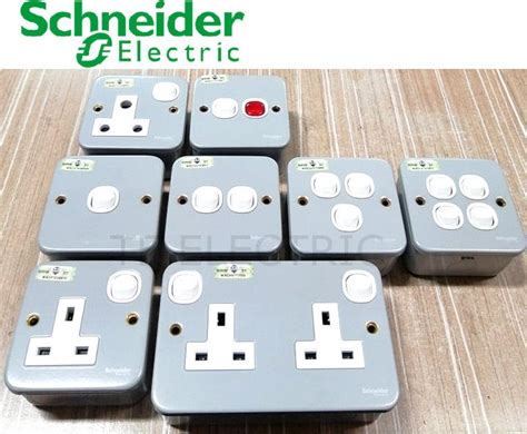 Schneider Clipsal Metal Clad 13a 2 X 13a 15a 1gang 2gang 3gang 4gang Switches Socket