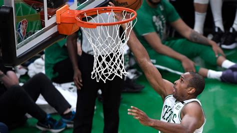 Al Horford, Celtics 'Embrace Challenge' Ahead Of Crucial Game 4 Vs. Heat