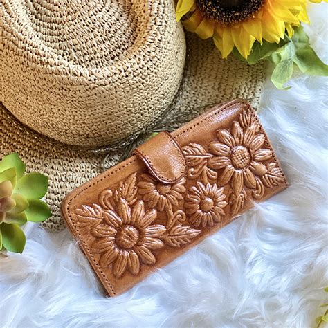 Sunflowers Leather Wallets For Women Gifts For Her Leather Wallets