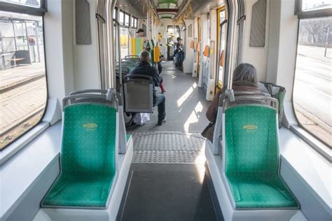 MPK Poznań Nie jeździsz teraz tramwajem i autobusem ZTM oddaje