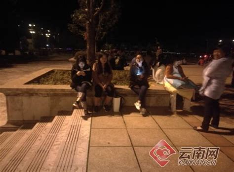 云南通海连发13次地震致1人受伤 2房屋局部倒塌手机新浪网