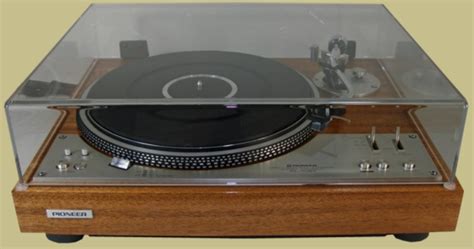 Pioneer PL-530 – Vintage Turntables