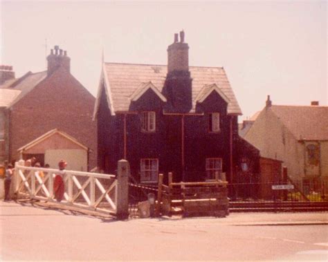 Folkestone Harbour Branch Line Folly Road Level Crossing Flickr