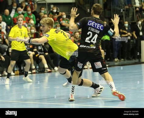 Christian O Sullivan Scm And Felix M Ller Ik S Vehof Handball Ehf