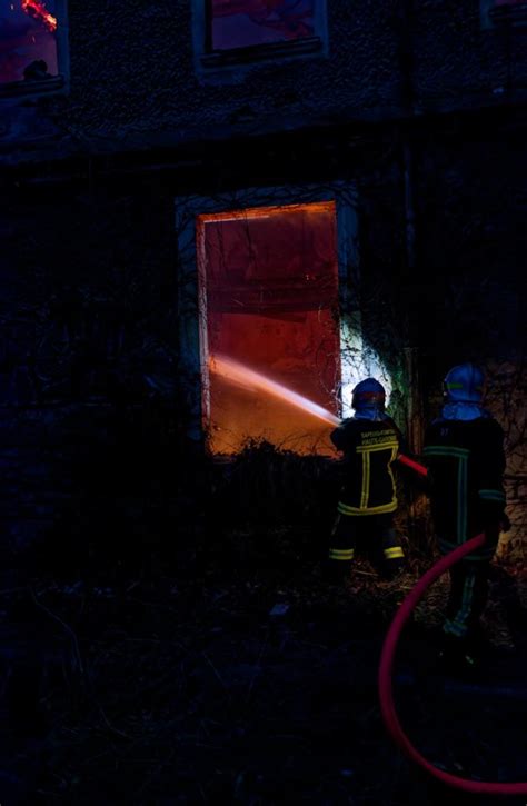 Sapeurs Pompiers 31 On Twitter Ce Lundi Les Sapeurs Pompiers De La