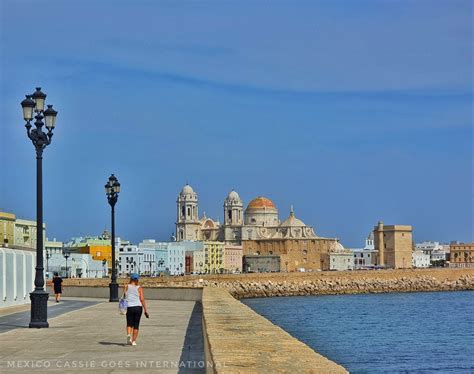 time in cadiz