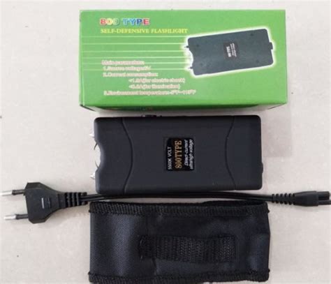 800 Type Super Voltage Self Defense Stun Gun With LED Light Emergency