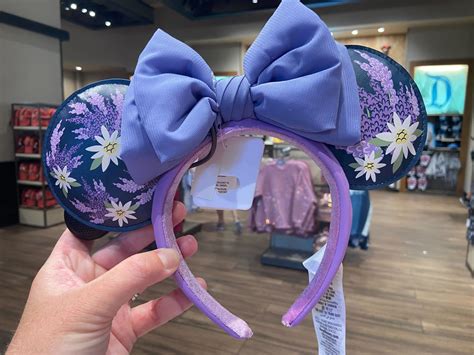 New Lavender Floral Minnie Ear Headband At Disneyland Resort