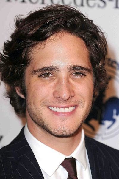 Diego Boneta In Pretty Little Liars