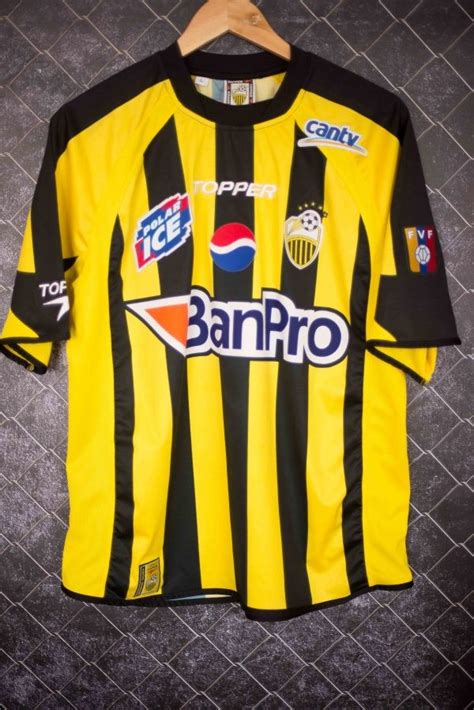 Deportivo T Chira Kits