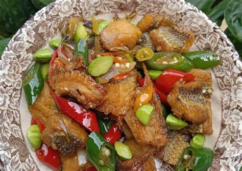 Resep Tumis Ikan Layur Asin Oleh Devalesha Kitchen Cookpad