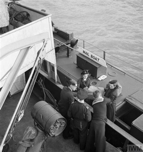 Women S Royal Naval Service Wrens With The Fleet Mail England Uk