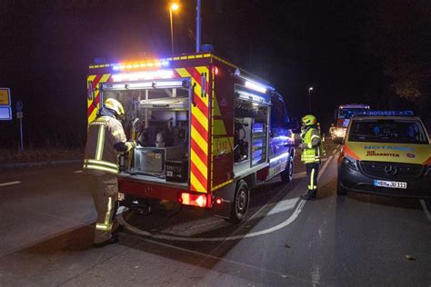 Vorfahrt Missachtet Drei Personen Bei Unfall Verletzt Hildburghausen