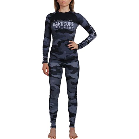 Женский рашгард Hardcore Training Night Camo купить в Москве