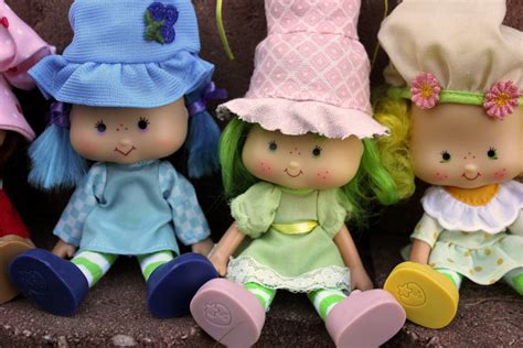 DollyPanic!: New Retro Strawberry Shortcake dolls, 2016!