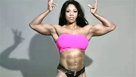 Free Ebony Muscle Porn Videos XHamster