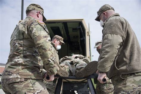 Indiana National Guard conducts patient transport training > National ...