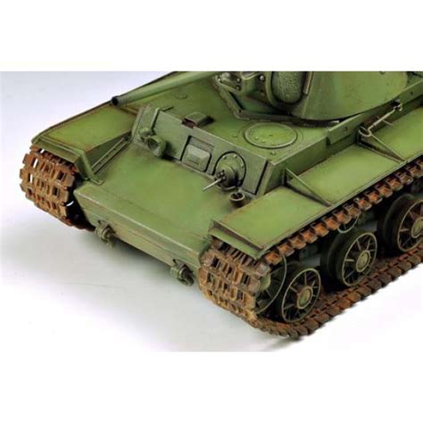 Russia Kv Model Lightweight Cast Tank Trumpeter