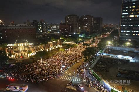 立院職權修正案藍白人數優勢下三讀 場外青鳥行動多次集結抗議 零新聞 202405