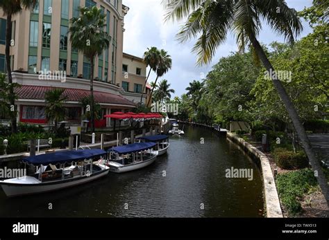 Fort Lauderdale Channel Stock Photo - Alamy