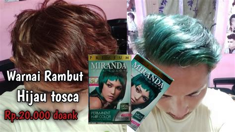 Aksesoris Kombinasi Warna Rambut Hijau Tosca Motif Minimalis