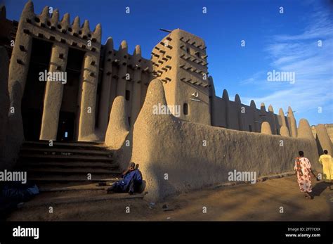 Great Mosque Of Djenn Djenn Mali Stock Photo Alamy