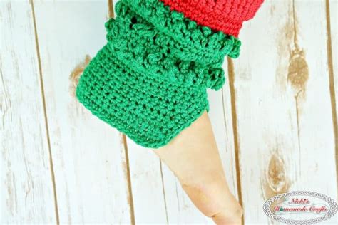 How To Crochet Cute Christmas Santa Elf Booties Easily