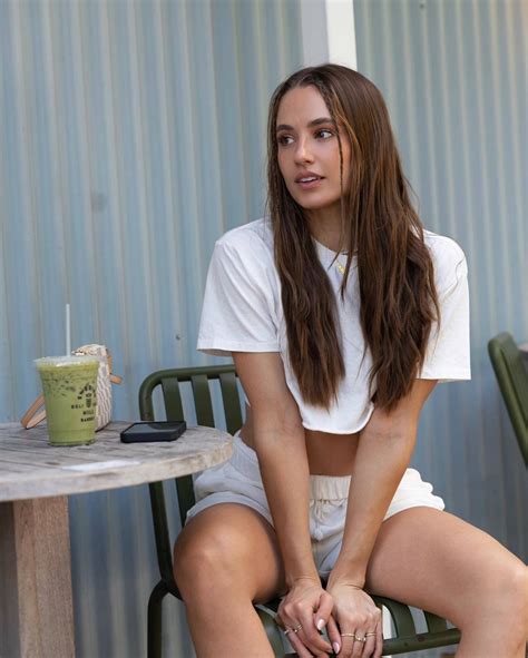 Rachel DeMita Style, Clothes, Outfits and Fashion • CelebMafia