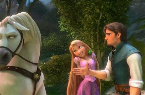 You Have To See Mandy Moore S Face When Asked About The Tangled And Frozen Fan Theory