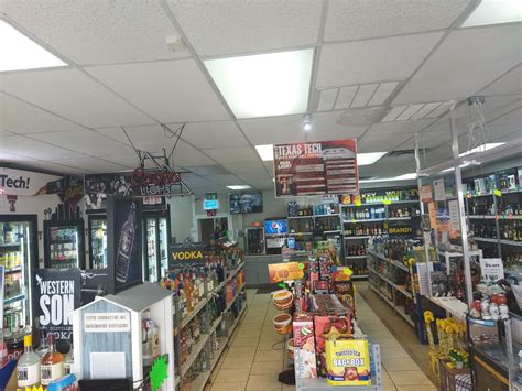 Quaker liquor store | Lubbock TX