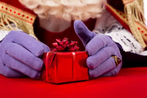 Sinterklaas surprise ideeën volwassenen Mamaleifde nl