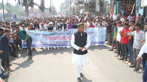 মেয়র পদ থেকে সরে দাঁড়ালেন সেরনিয়াবাত সাদিক আব্দুল্লাহ কালবেলা