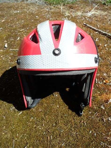 Four Bees Us Coast Guard Rescue Helmet Cascade Circa 1990s Uscg