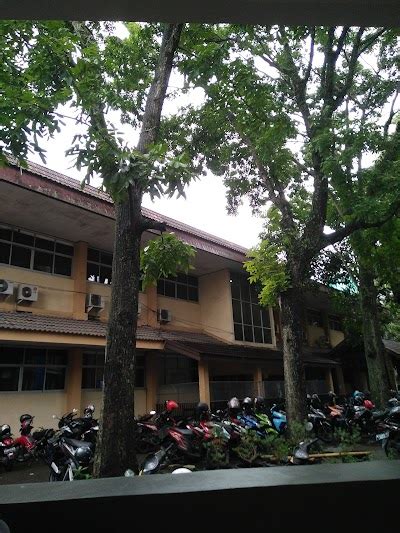 Gedung Sentral Fakultas Pertanian Universitas Brawijaya