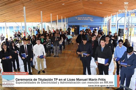 Emotiva ceremonia de titulación técnico profesional en el Liceo Manuel