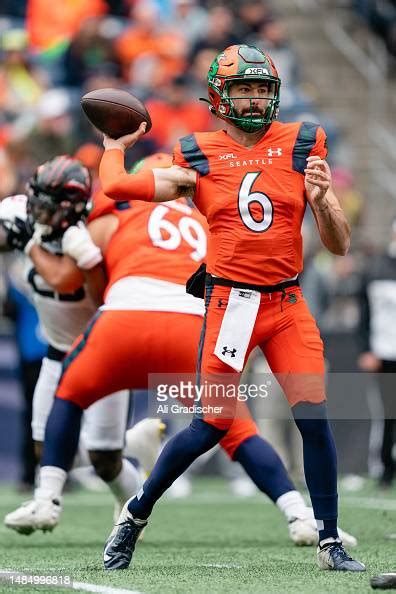 Quarterback Ben DiNucci of the Seattle Sea Dragons throws the ball... News Photo - Getty Images