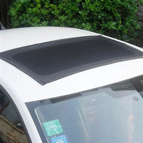 Car Sunroof Cover Magnetic Car Sunroof Foldable Sun Shade Roof Sunscreen Insulation Sun Visor Uv