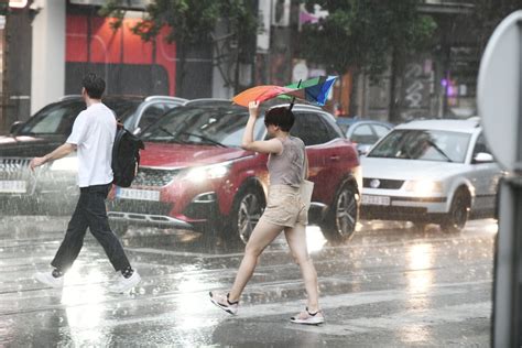 Rhmz Izdao Hitno Upozorenje Pljuskovi Grmljavina I Grad U