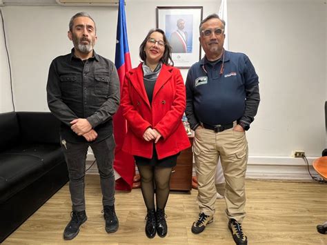 Delegada Provincial De Melipilla Junto A Director Regional De SENAPRED