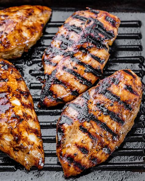 Balsamic And Pesto Grilled Chicken Healthy Fitness Meals