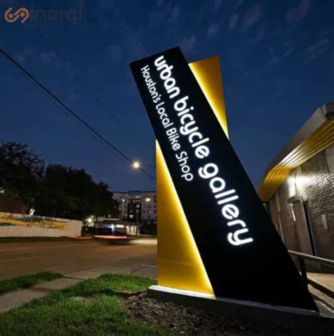 Pylon Sign Murah Sinergi Media Advertising