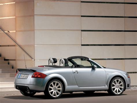 Audi TT Roadster pics