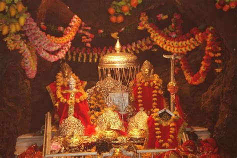 Vaishno Devi Yatra Tour Package with Helicopter