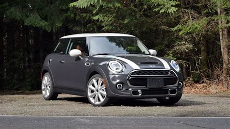 Are Mini Coopers Reliable? [Rating, Models, Issues] – Engineerine