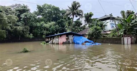 Kerala Rains Waterlogging Throws Life Out Of Gear In Kochi Orange